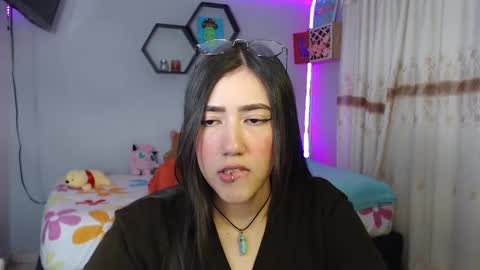 Aurora  online show from 02-18-25, 08:14