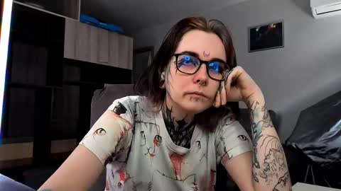 Milana online show from 10-02-25, 08:32