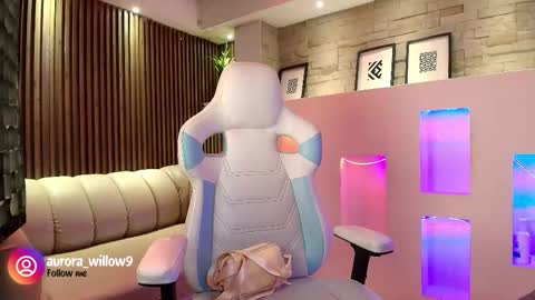 aurora_willow9 online show from 12-16-25, 03:11