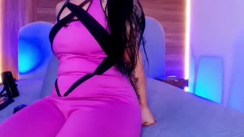 Snapshot of auroraa_miller chatting on 06-12-26, 03:05 auroraa_miller online show from 06-12-26, 03:05