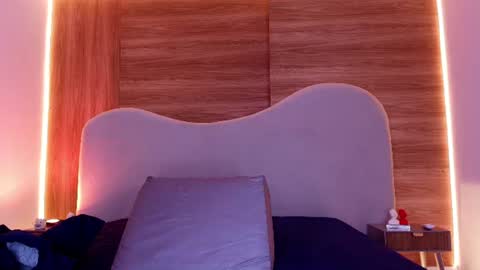 Snapshot of auroraa_miller chatting on 07-07-26, 03:09 auroraa_miller online show from 07-07-26, 03:09