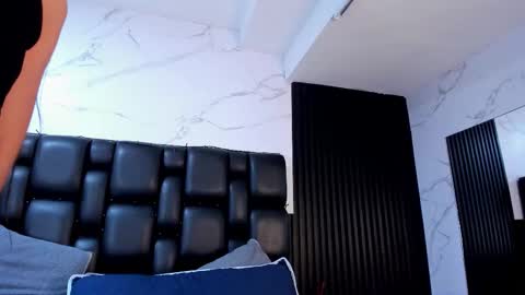 Aurora online show from 02-03-26, 06:40