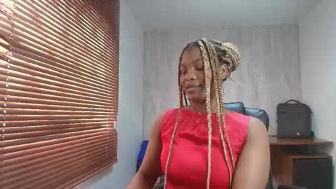 Ariana online show from 10-27-25, 06:45