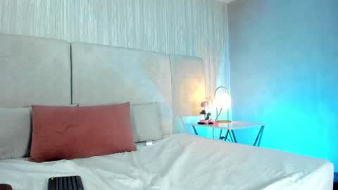 ...  ... online show from 12-12-24, 11:58