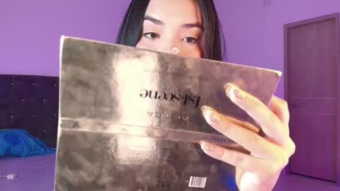 Aurora online show from 02-01-26, 02:10