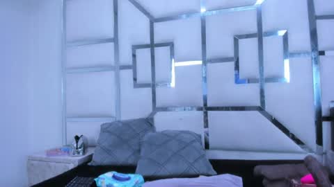 Snapshot of aurorahoney32 chatting on 08-02-26, 07:56 aurorahoney32 online show from 08-02-26, 07:56