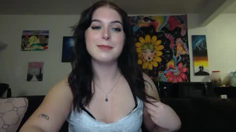 Snapshot of auroralightz1 chatting on 09-27-25, 01:43 auroralightz1 online show from 09-27-25, 01:43