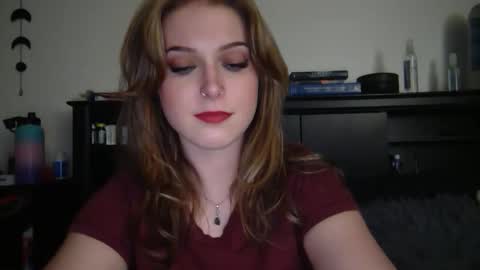 auroralightz1 online show from 01-13-26, 04:18