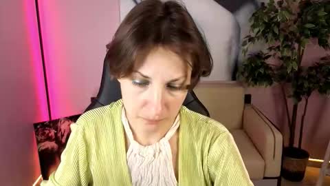 Snapshot of aurorascript chatting on 03-03-26, 06:36 Aurora online show from 03-03-26, 06:36