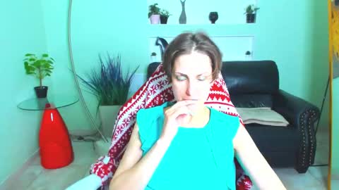 Snapshot of aurorascript chatting on 03-07-26, 06:27 Aurora online show from 03-07-26, 06:27