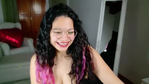 Aurora online show from 03-05-25, 09:04