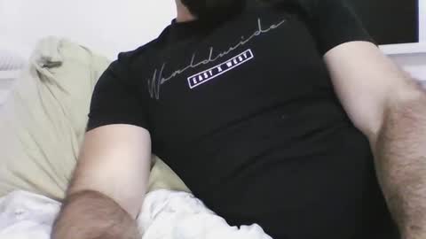 Snapshot of aussdiver chatting on 12-05-24, 02:44 Aussie online show from 12-05-24, 02:44