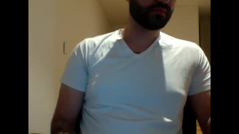 Snapshot of aussie099 chatting on 01-10-25, 10:39 aussie099 online show from 01-10-25, 10:39