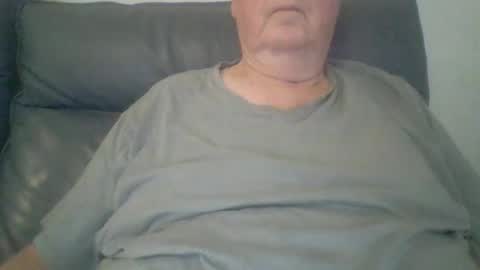 Snapshot of aussie1955 chatting on 02-05-26, 07:29 aussie1955 online show from 02-05-26, 07:29