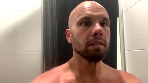 aussieboycal online show from 12-22-25, 12:02