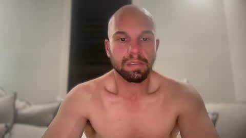 Snapshot of aussieboycal chatting on 07-09-26, 11:03 aussieboycal online show from 07-09-26, 11:03