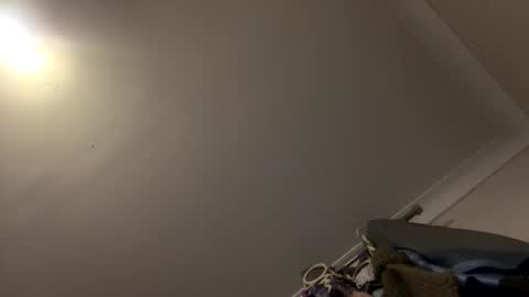 Snapshot of aussielovingxxx chatting on 10-12-25, 10:47 Milf4u online show from 10-12-25, 10:47