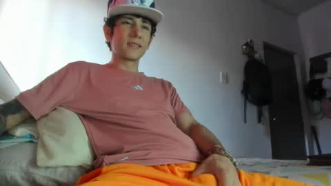 Snapshot of austin1119a chatting on 02-27-25, 05:04 austin1119a online show from 02-27-25, 05:04