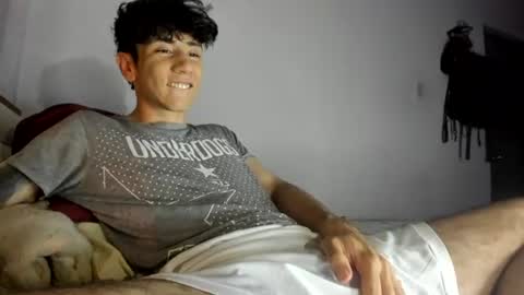 Snapshot of austin1119a chatting on 06-14-26, 02:24 austin1119a online show from 06-14-26, 02:24