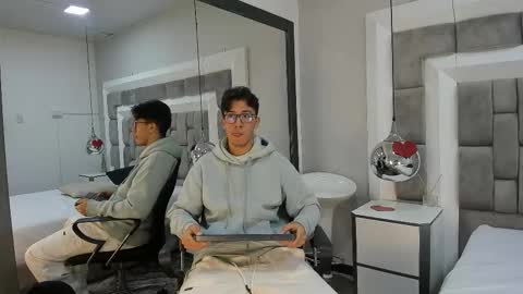 austinreeds online show from 02-23-26, 12:24