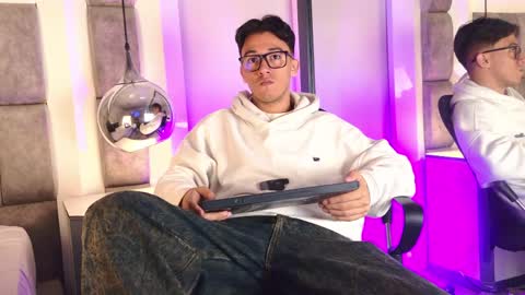 austinreeds online show from 05-31-26, 01:29