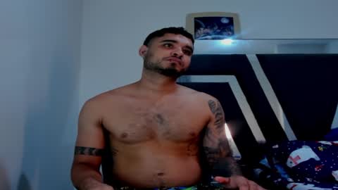 AustinTorres  online show from 12-04-24, 03:04