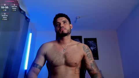 AustinTorres  online show from 10-18-25, 09:48