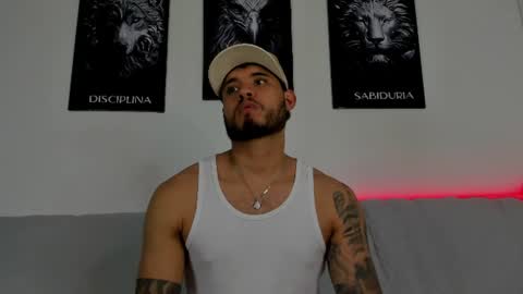 Snapshot of austintorres_ chatting on 06-23-26, 12:52 AustinTorres online show from 06-23-26, 12:52