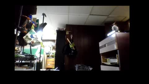 Snapshot of automaticmechanic chatting on 12-29-24, 06:27 Senior Agua online show from 12-29-24, 06:27