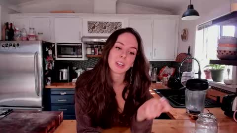 Snapshot of autumnknightly chatting on 03-10-25, 05:18 Autumn Knightly online show from 03-10-25, 05:18