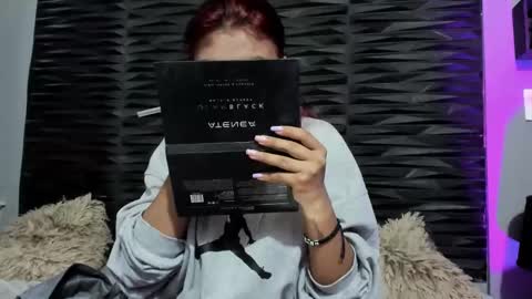 ava_jones_1 online show from 12-05-25, 01:52