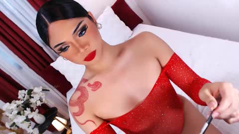 Ava online show from 02-22-25, 12:05