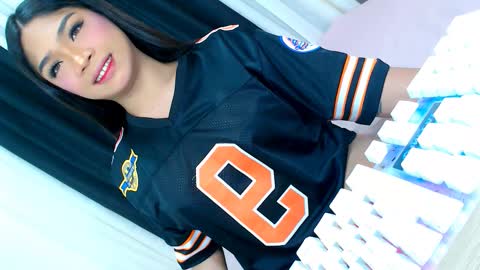 Ava online show from 11-13-25, 06:23