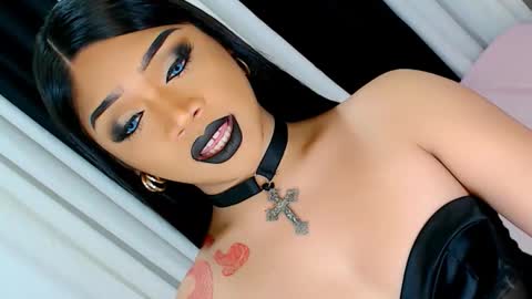 Ava online show from 11-29-25, 06:16