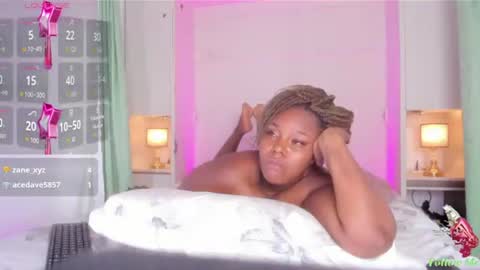 Snapshot of avajamess_ chatting on 06-20-26, 11:51 EVA online show from 06-20-26, 11:51