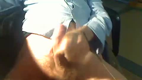 Snapshot of avan05 chatting on 10-27-25, 08:46 avan05 online show from 10-27-25, 08:46