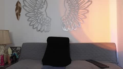 Ava online show from 03-25-26, 03:01