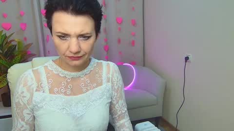 Snapshot of avasaturnian chatting on 02-09-26, 01:26 avasaturnian online show from 02-09-26, 01:26