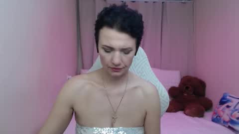 Snapshot of avasaturnian chatting on 02-25-26, 02:16 avasaturnian online show from 02-25-26, 02:16