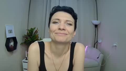 Snapshot of avasaturnian chatting on 03-04-26, 12:11 avasaturnian online show from 03-04-26, 12:11