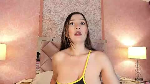 avawhiite online show from 03-23-26, 06:45