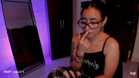 Snapshot of ave_fenix69 chatting on 07-16-26, 02:06 Valery -- online show from 07-16-26, 02:06