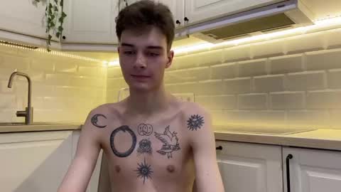 Snapshot of avegothy chatting on 01-04-25, 08:59 gothy 3 online show from 01-04-25, 08:59