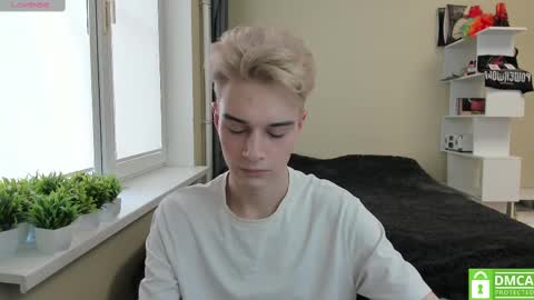 Snapshot of avegothy chatting on 03-11-25, 09:56 gothy 3 online show from 03-11-25, 09:56