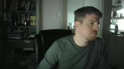 Snapshot of avenger8248 chatting on 02-01-25, 08:39 Avenger online show from 02-01-25, 08:39