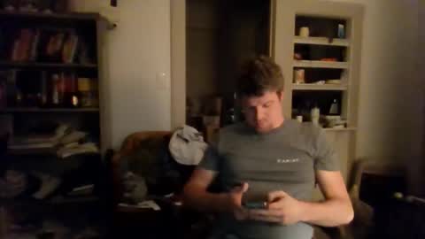 Snapshot of avenger8248 chatting on 10-04-25, 02:20 Avenger online show from 10-04-25, 02:20