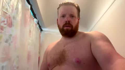 Snapshot of averagedan90 chatting on 01-19-25, 05:07 Dan online show from 01-19-25, 05:07