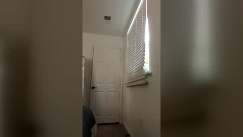 Snapshot of averagegreg chatting on 07-14-26, 11:27 Greg online show from 07-14-26, 11:27