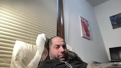 Snapshot of averagejoe345977 chatting on 03-01-26, 08:33 averagejoe345977 online show from 03-01-26, 08:33