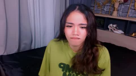 Avery online show from 12-19-25, 09:11